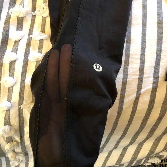 Lululemon leggings - Picture 5 of 6